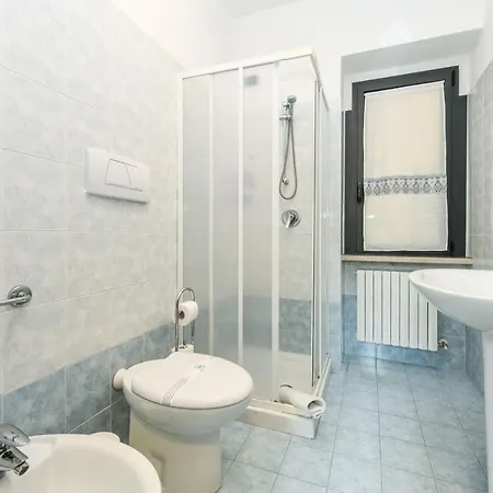 Desenzanoloft Green Lake Court *