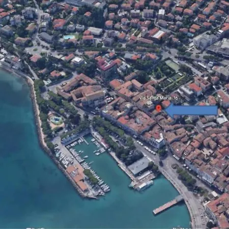 Desenzanoloft Green Lake Court Daire